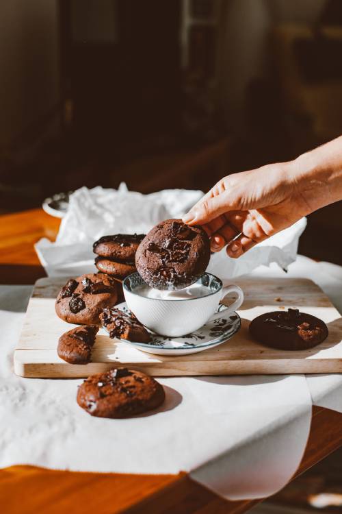 Chocolate Almond Cookies
